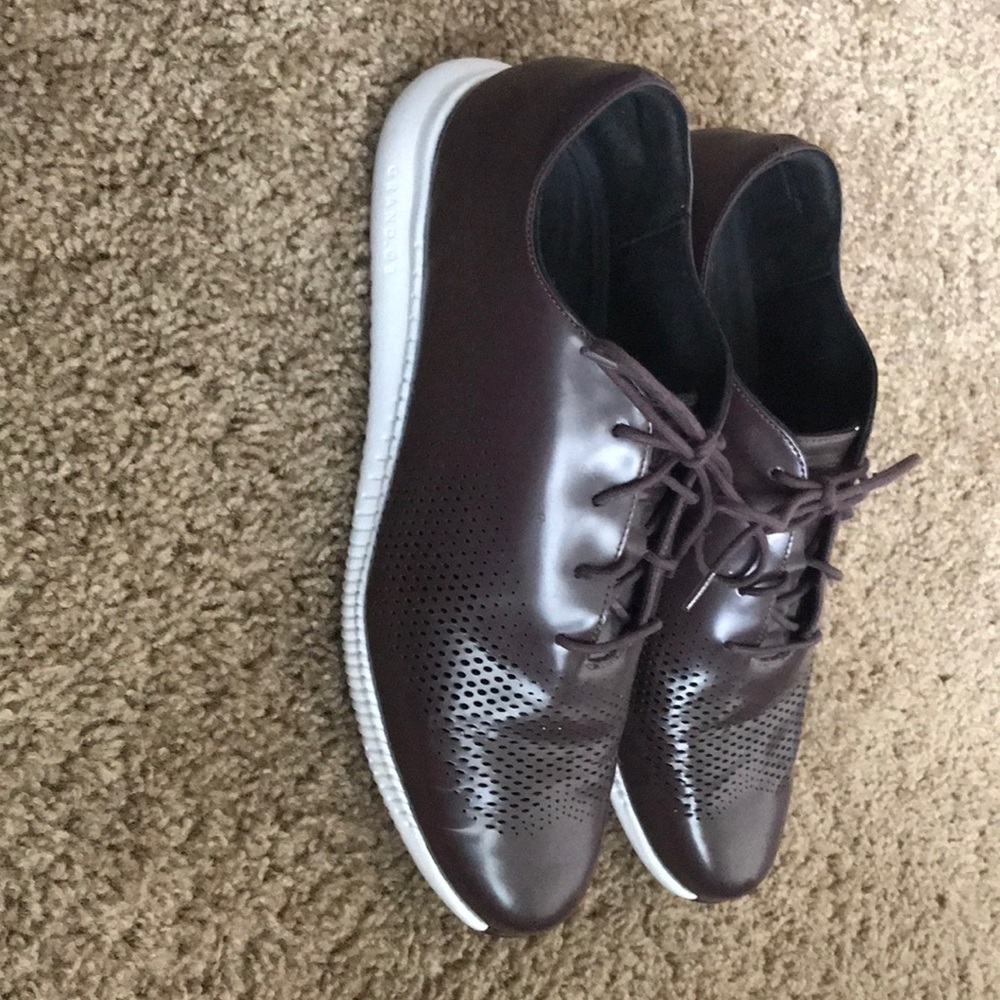 Women 2.0 Grand Burgundy white sole